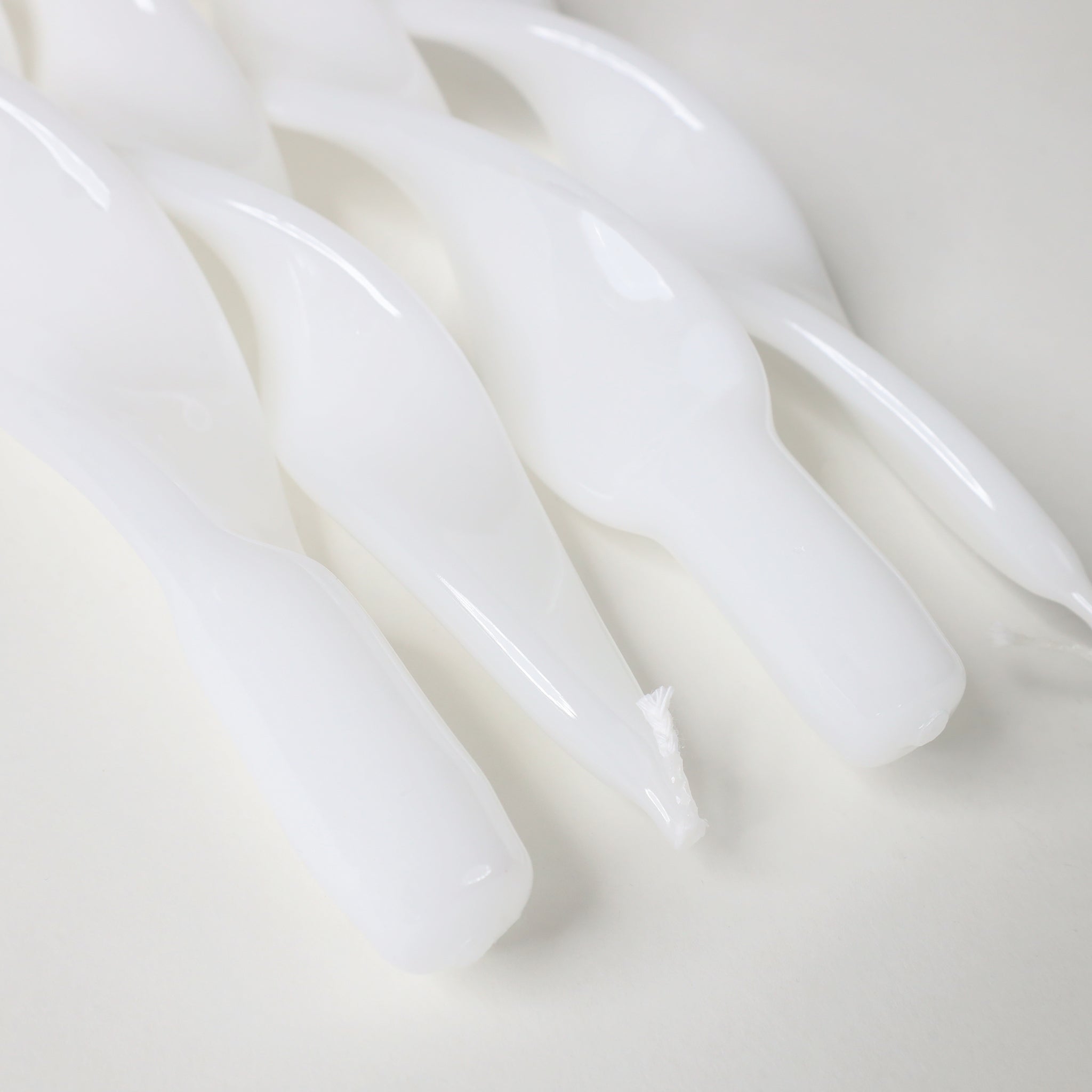 White Lacquer Twisted Taper Candles Set, 4pc